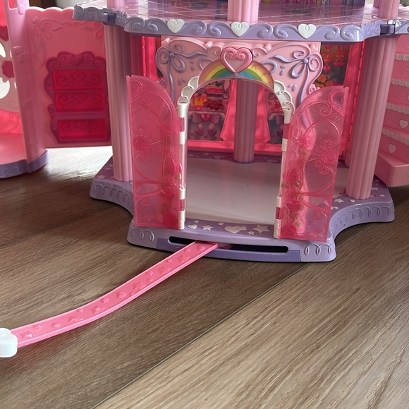 Vintage 2005 My Little Pony Castle - Picture 3 of 11